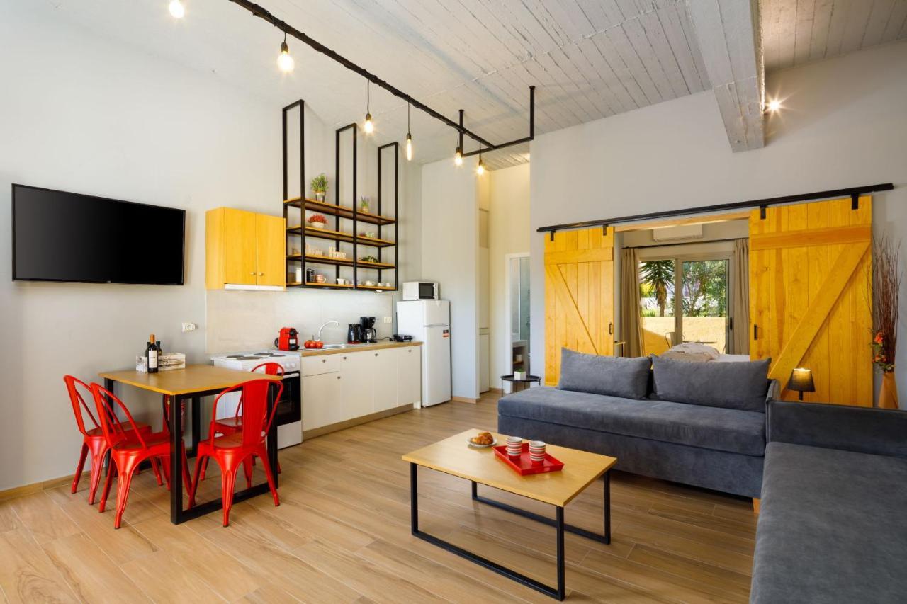 Senses Suites Дасия Екстериор снимка