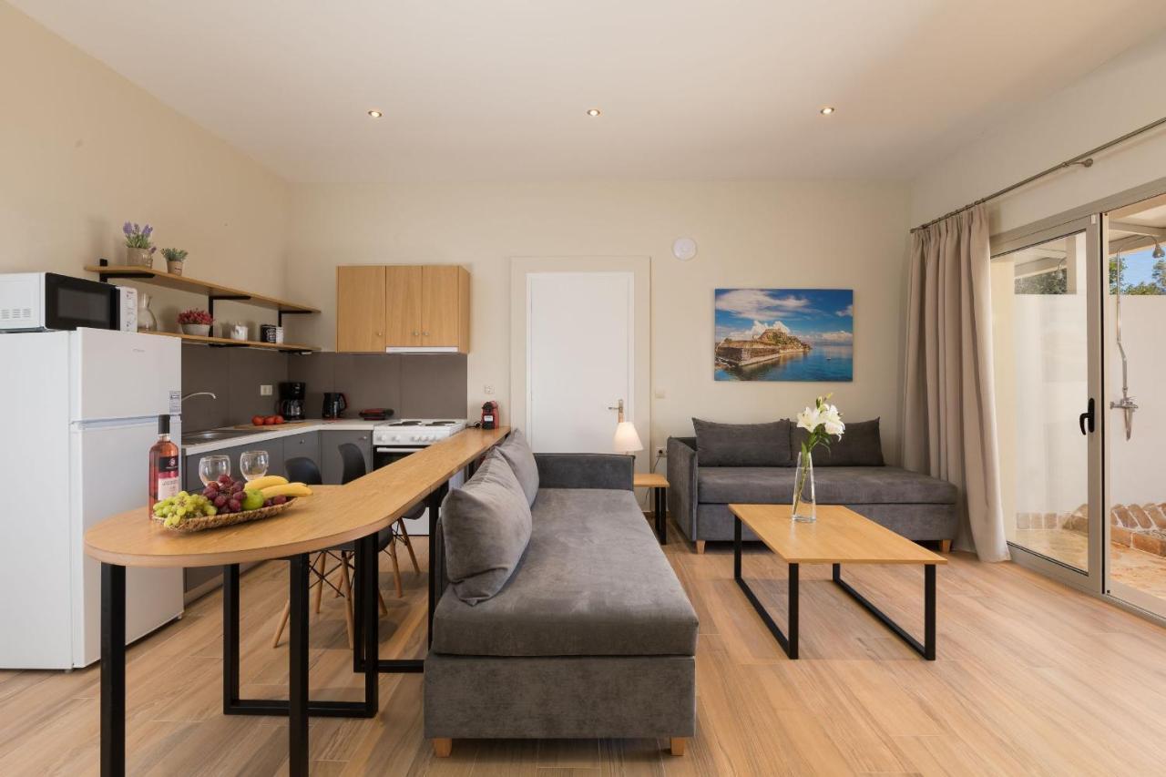 Senses Suites Дасия Екстериор снимка
